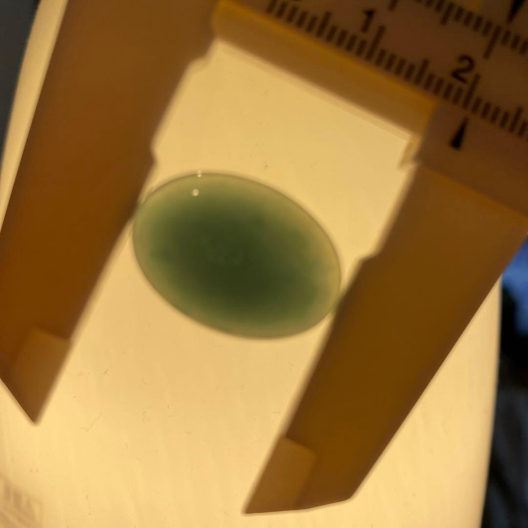 【超大粒♡希少】貴金属の外し石　天然石　翡翠