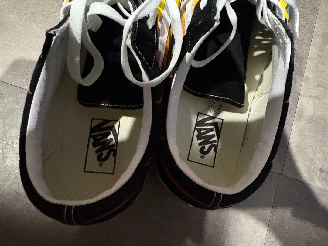 廃盤vansバンズオールドスクール/ファイヤーオーセンティックチャックテイラー