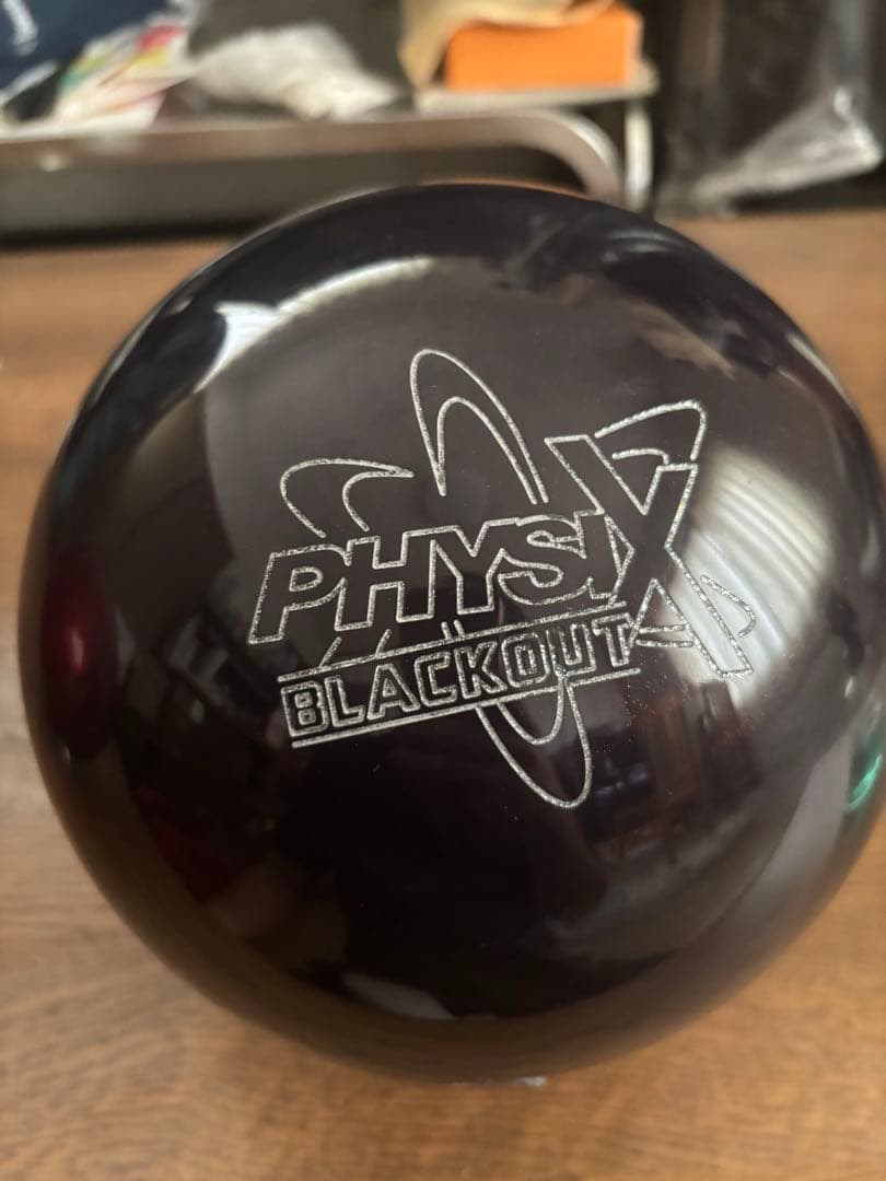 PHYSX BLACKOUT ボウリングボール 14ポンド