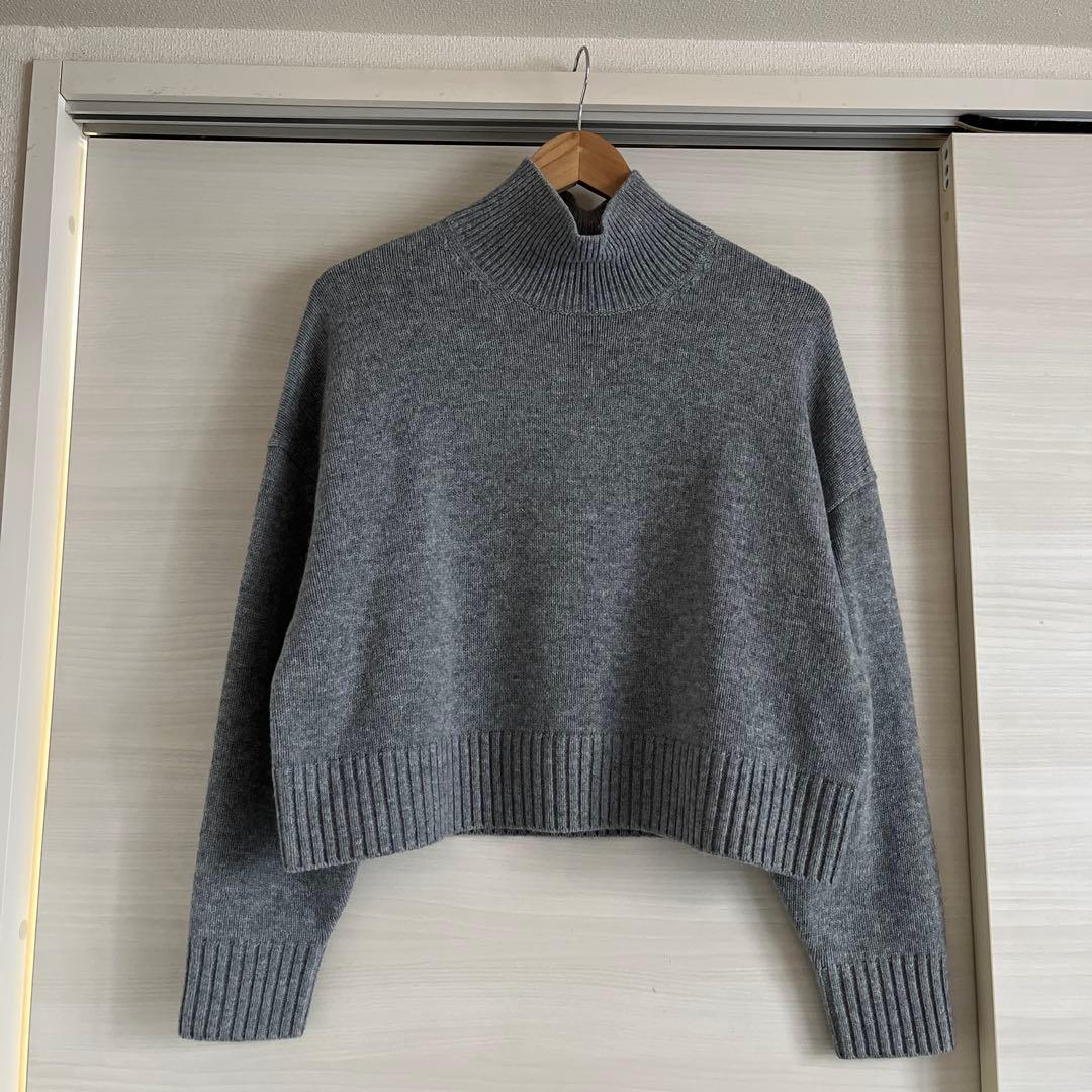 美品 Theory クロップドプルオーバーニット