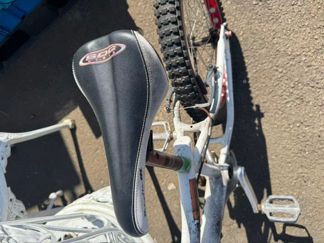 PISTON WORKS トライアル　自転車　20インチ