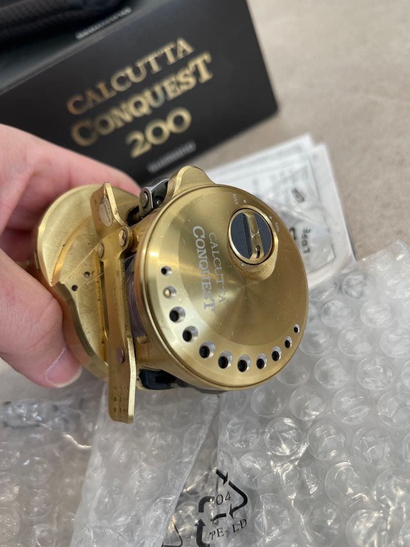 SHIMANO 21CALCUTTA CONQUEST 200 右ハンドル