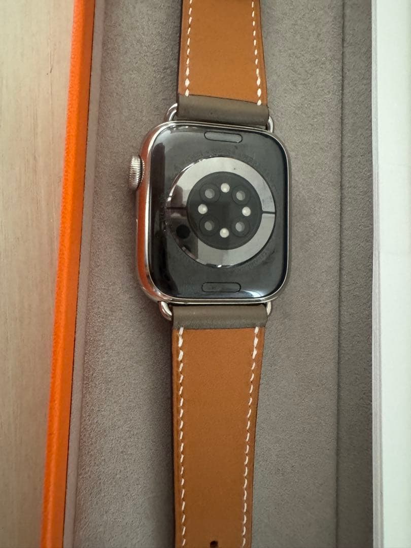 ゆり1649 AppleWatch エルメスシリーズ8とHERMESバンド