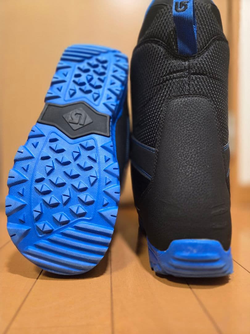 バートン　BURTON シャーク　ボア　27.5