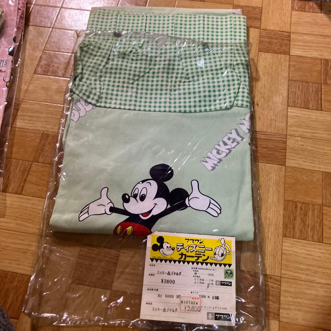 ミッキーマウス　ディズニー　レトロカーテン　ディズニーレトロカーテン