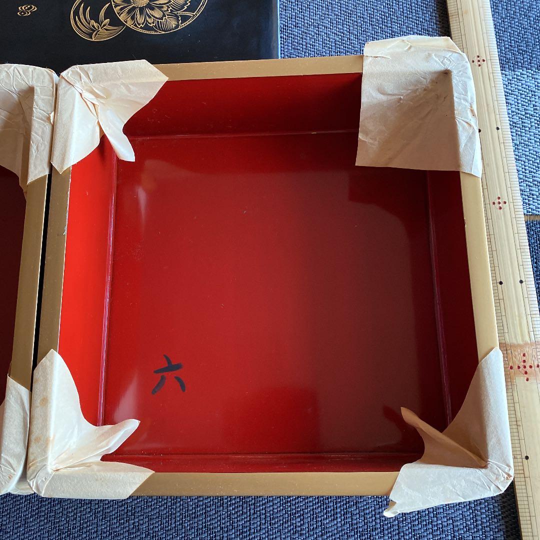 漆重箱