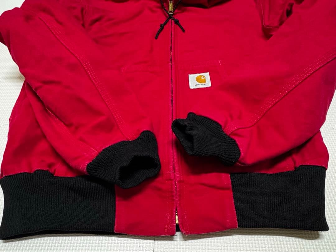 carhartt アクティブジャケット　M カーハート　赤　レッド　パーカー