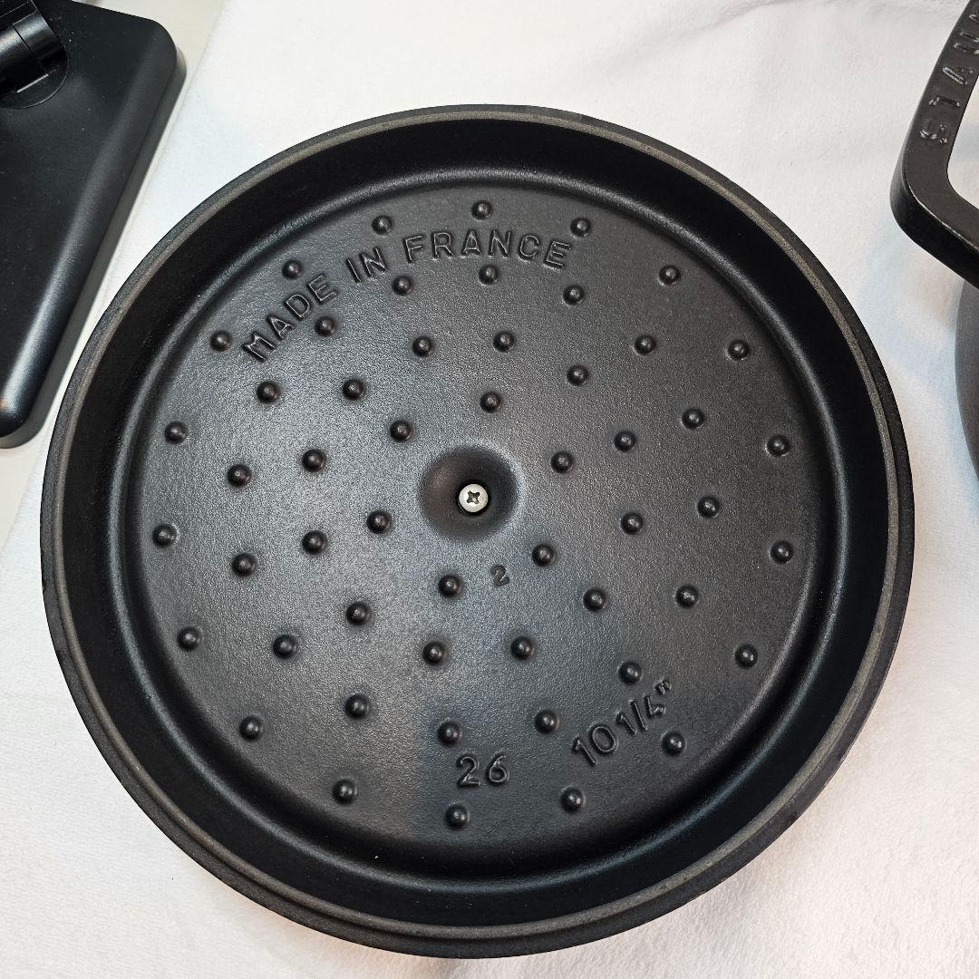 廃盤 Staub ストウブ シャロー ココット26cm ブラック