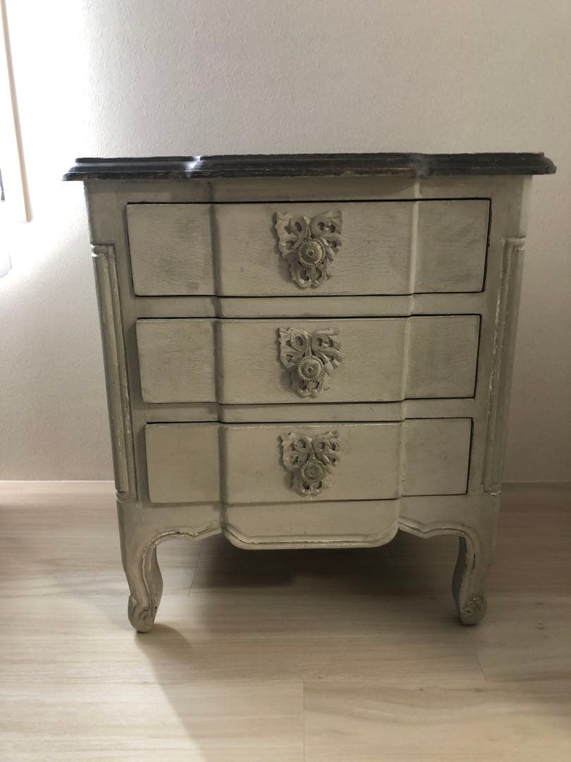 稀少！ブランディボワール サイドテーブル BLANC D'IVOIRE