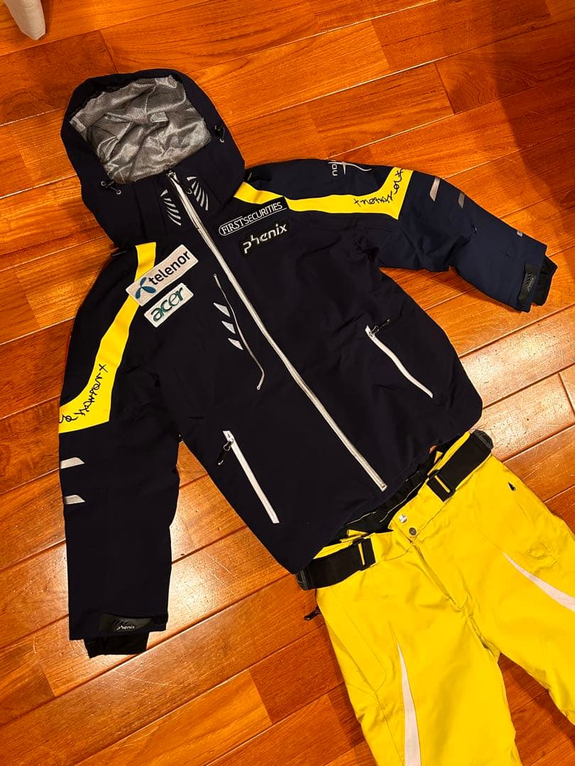 値下げ交渉OK Phenix スキーウェア ネイビー/イエロー