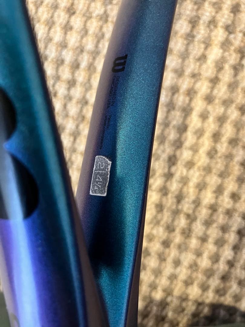 Wilson Ultra V4 100 テニスラケット　G2