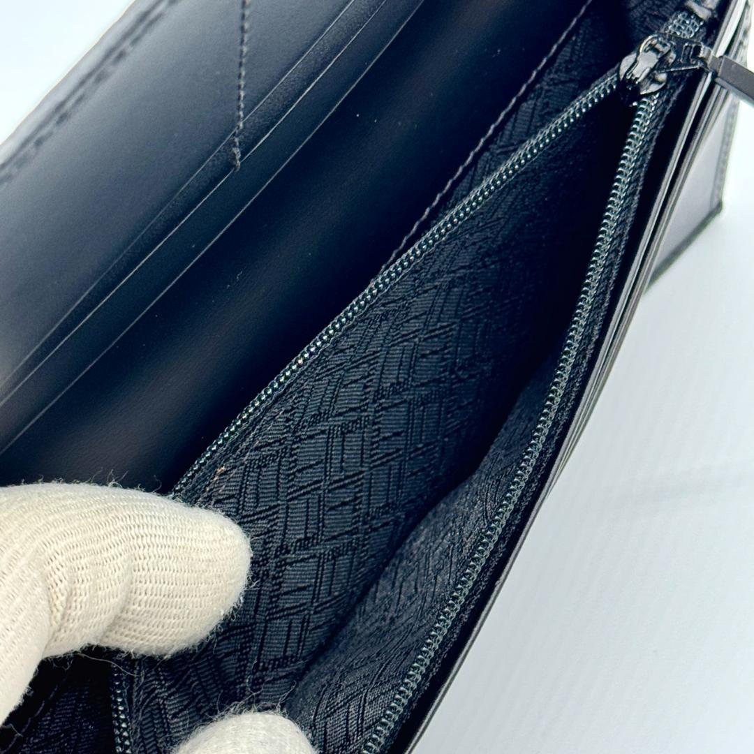 美品 Dunhill ダンヒル 二つ折り 長財布 レザー ブラック 箱付き