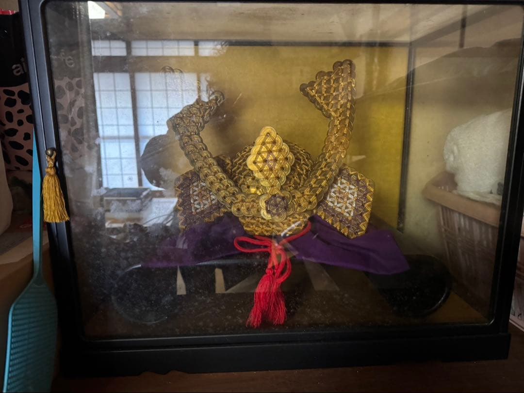 金色 五月人形 ケース入り