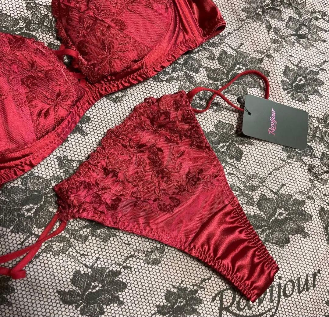 ☆Ravijour☆ワインレッド☆B70☆Tバック　size Sセット