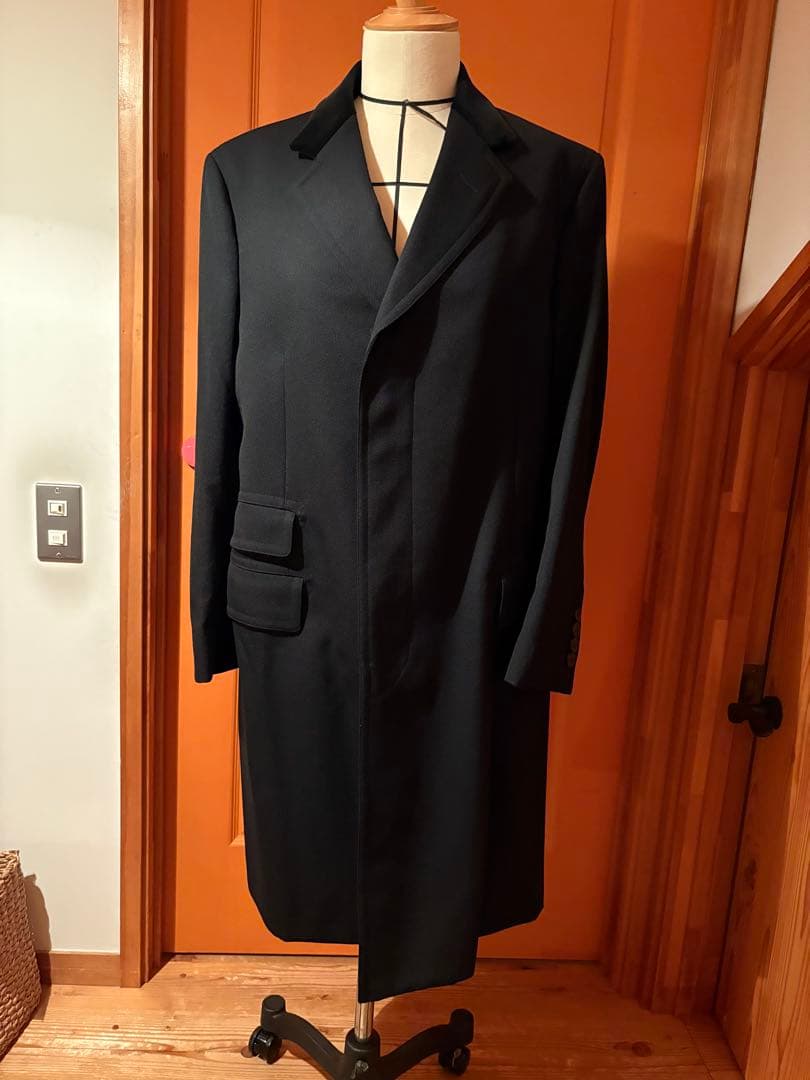 GUCCI 黒チェスターコート