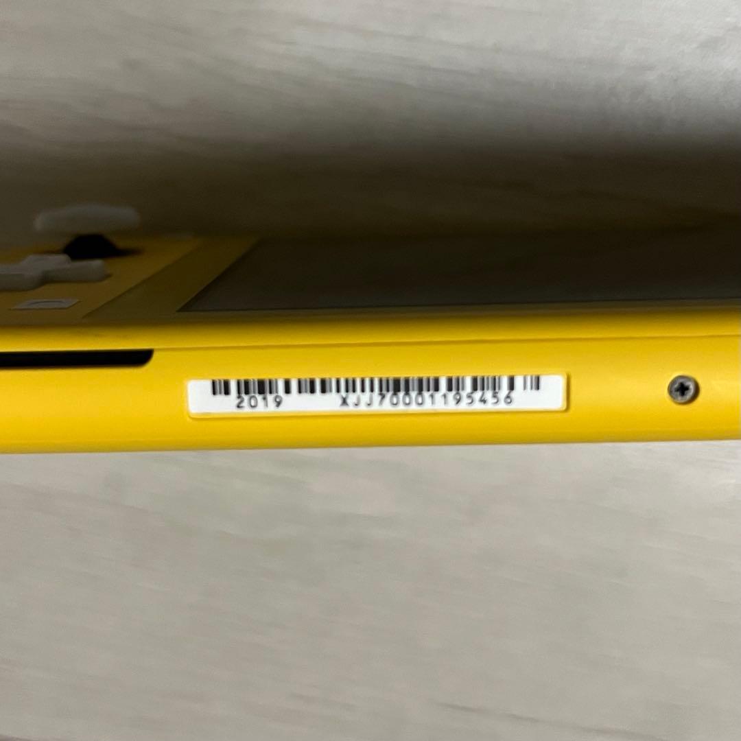 Nintendo Switch Lite イエロー 本体 箱 充電器