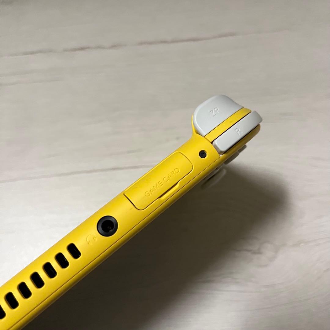 Nintendo Switch Lite イエロー 本体 箱 充電器