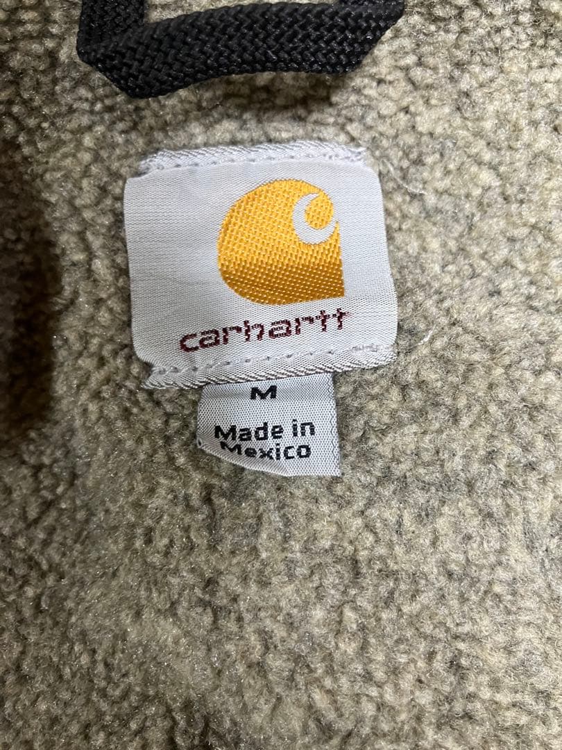 Carhartt アクティブジャケット　訳あり