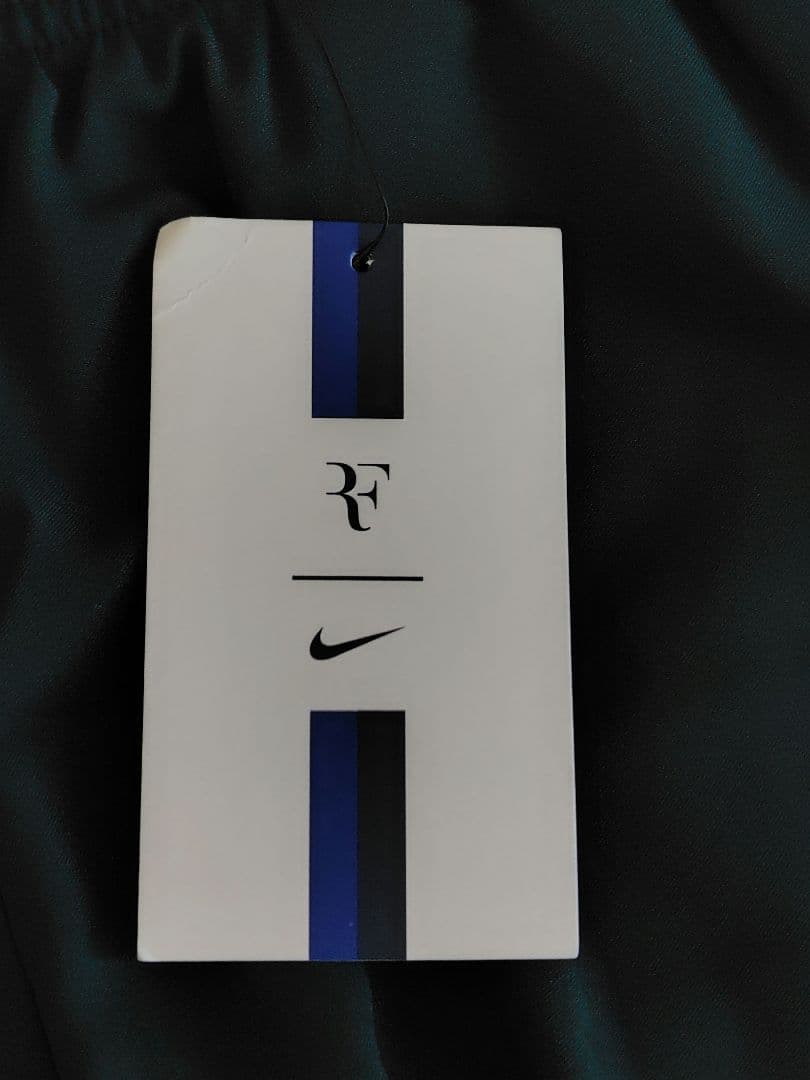 ☆週末限定価格　新品タグ付き　ナイキ　ハーフパンツ　フェデラーモデル　2018