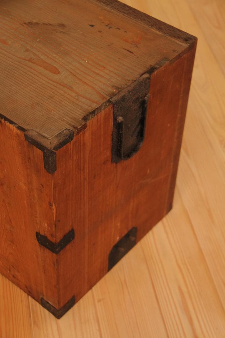 棚　木製　開戸　アンティーク　古道具　レトロ