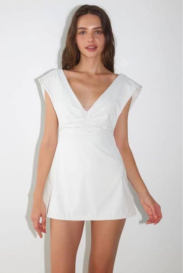 alexiastam luna ルナ lychee ライチ ワンピース ビキニ