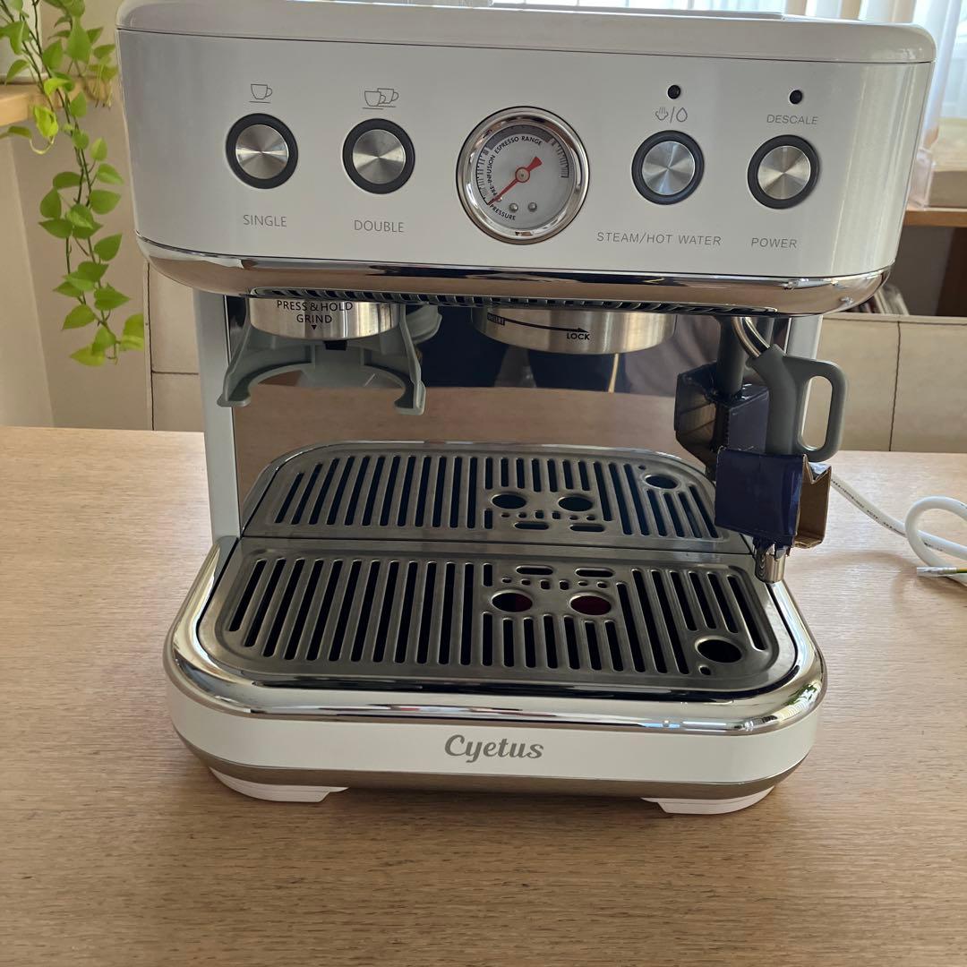 m　エスプレッソマシンCyetus