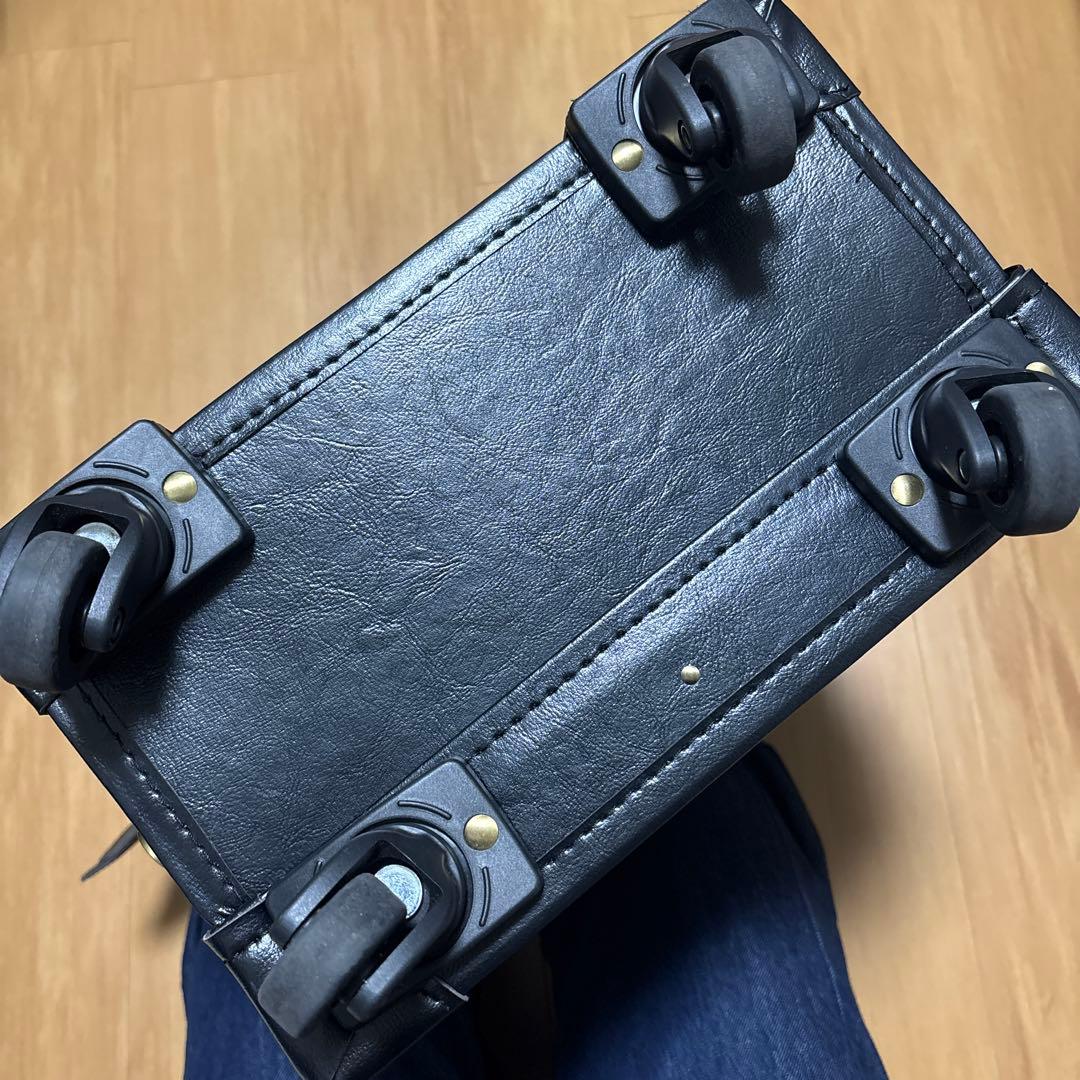 ＊キャリーケース スーツケース　旅行バック　機内持ち込み　アンティーク調