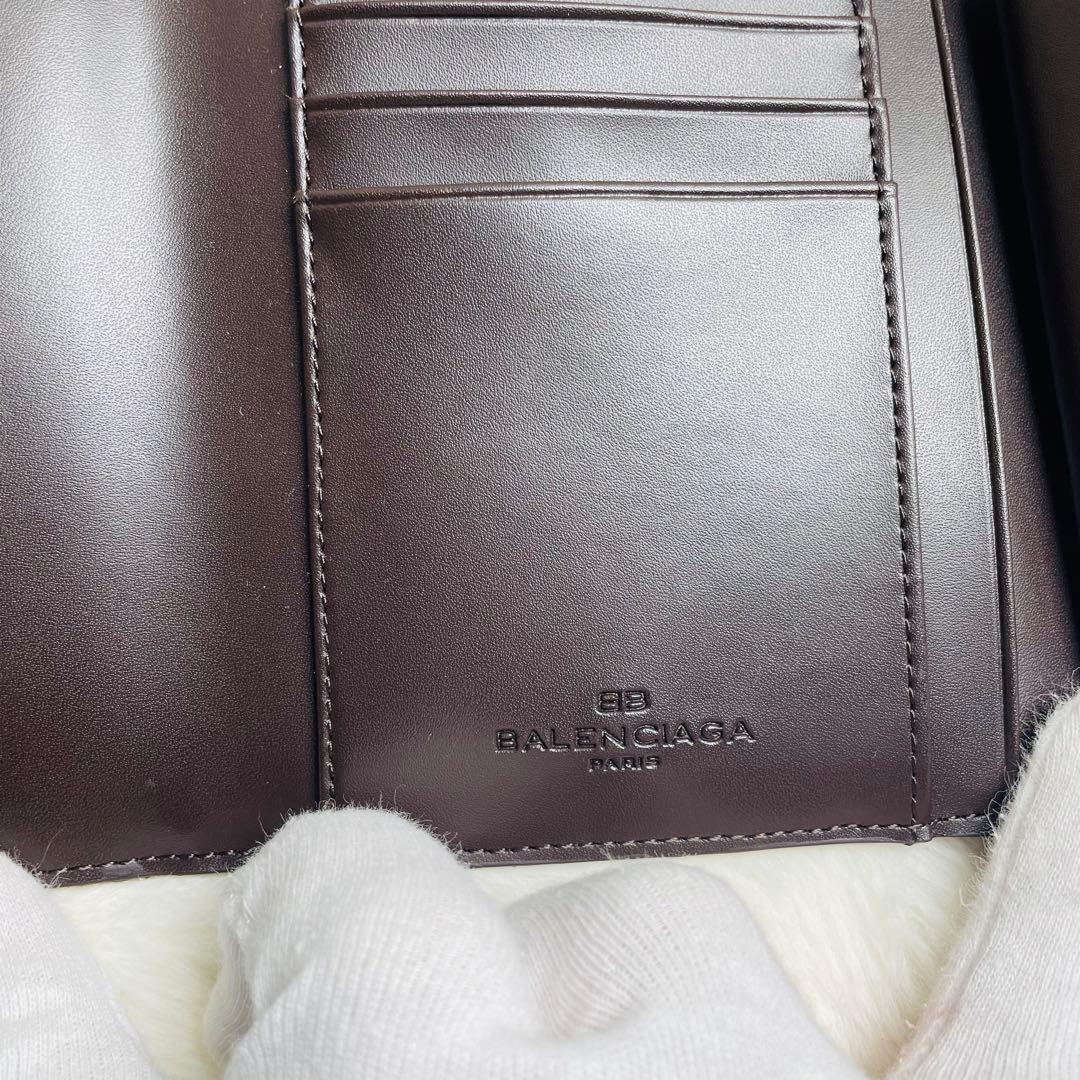 新品未使用　BALENCIAGA バレンシアガライセンスレザー　折り財布激レア