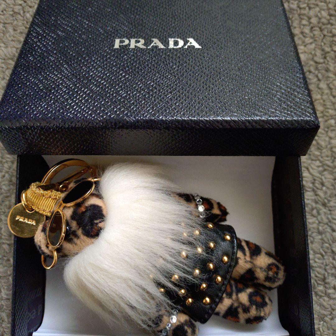 プラダ　ヒョウ柄クマ　キーホルダー