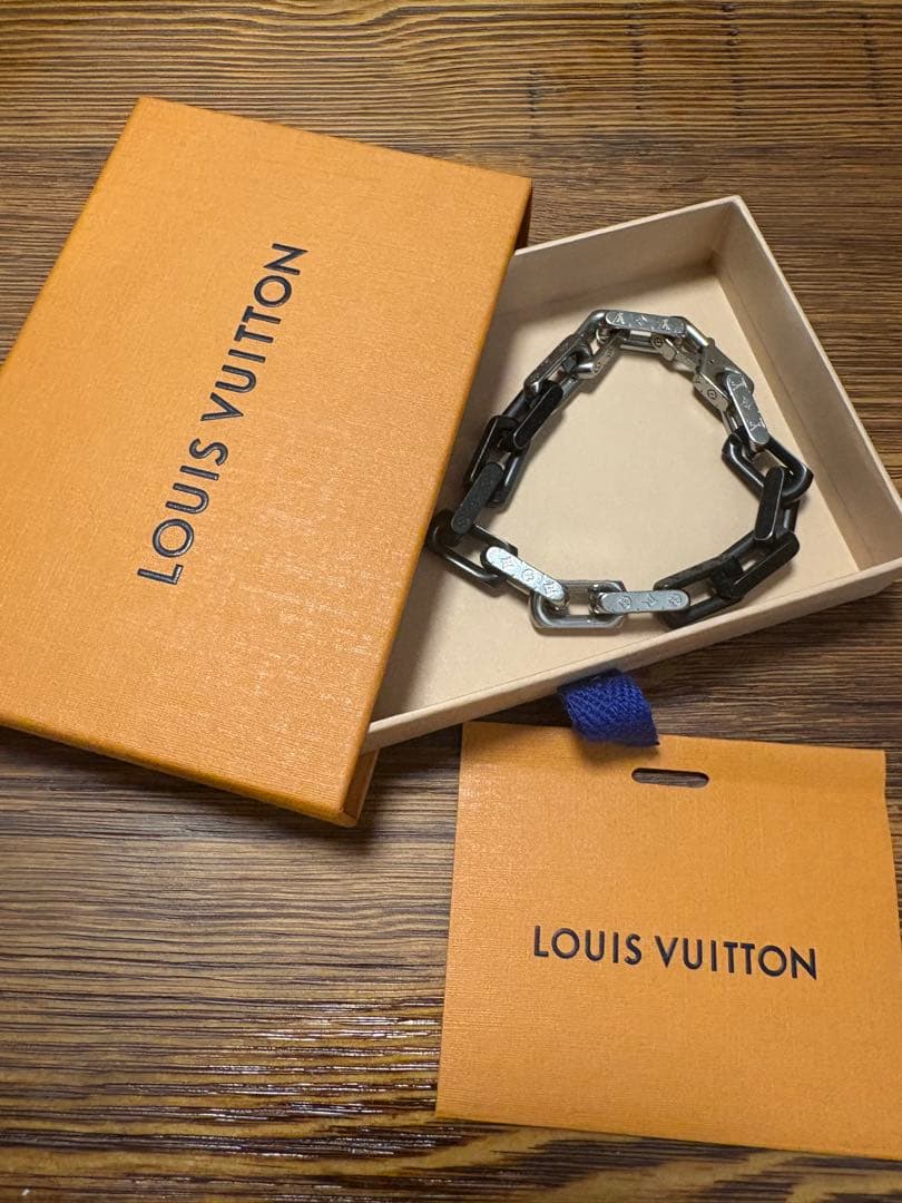 Louis Vuitton リンクチェーンブレスレット