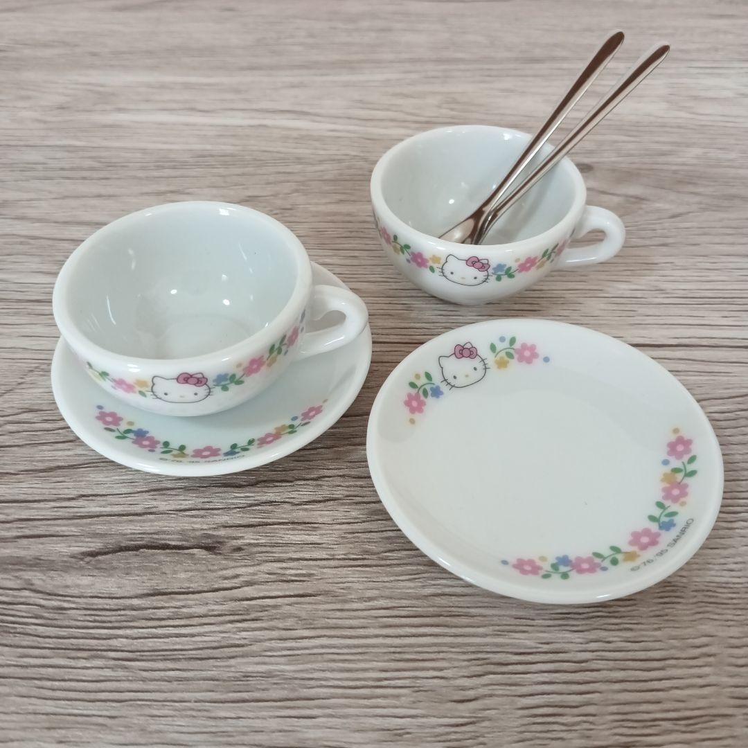 ⭐お値下げ⭐平成レトロ　野いちご　HELLO KITTY 弁当箱セット ピンク