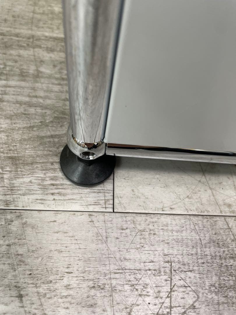 USM Haller　ハラー　1列 2段　キャビネット ライトグレー ①