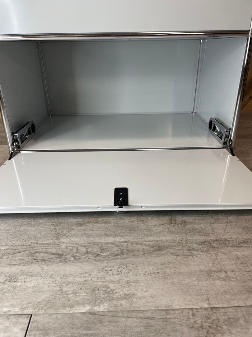 USM Haller　ハラー　1列 2段　キャビネット ライトグレー ①