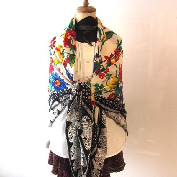 ゆ*ょ様 美品　TIFFANY&Co.／ティファニー★　花柄プリント　大判スカー