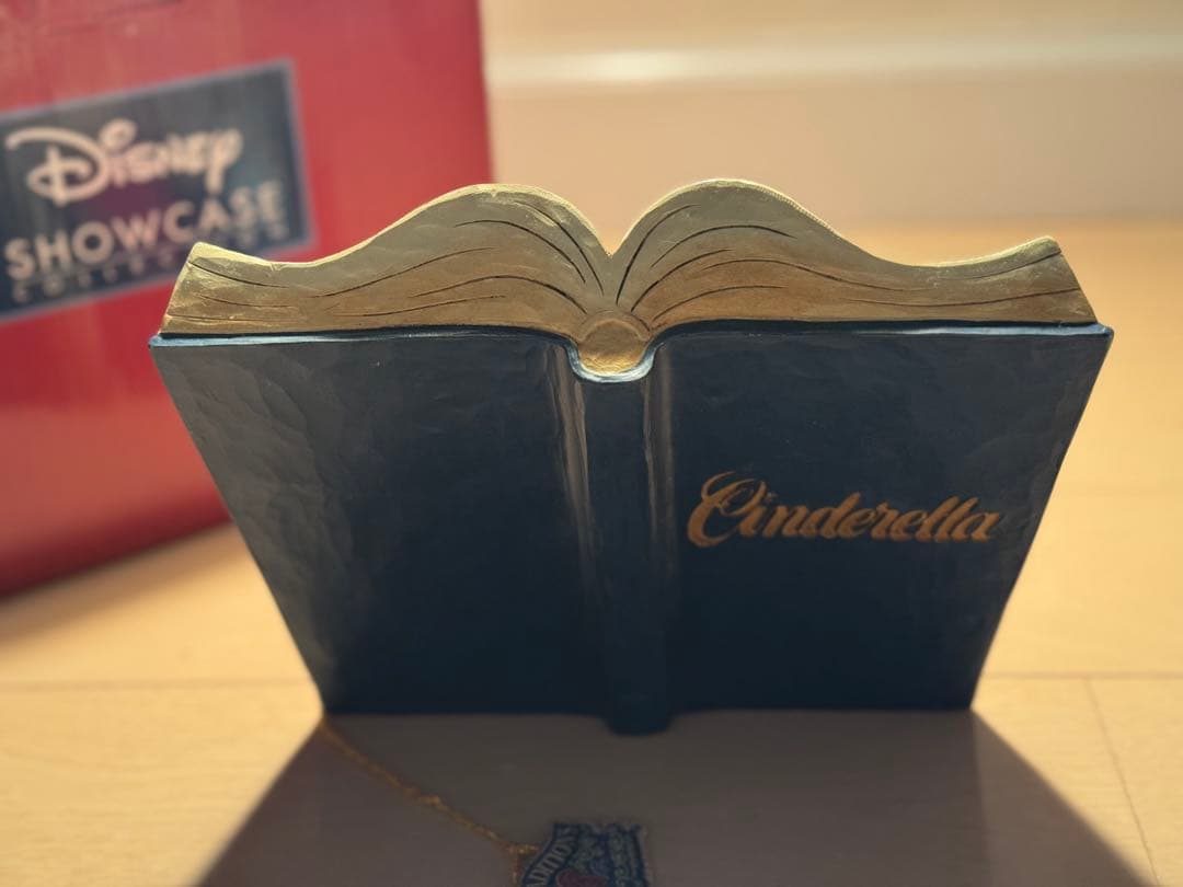 【海外パーク品★激レア】シンデレラ　ディズニートラディション　ストーリーブック