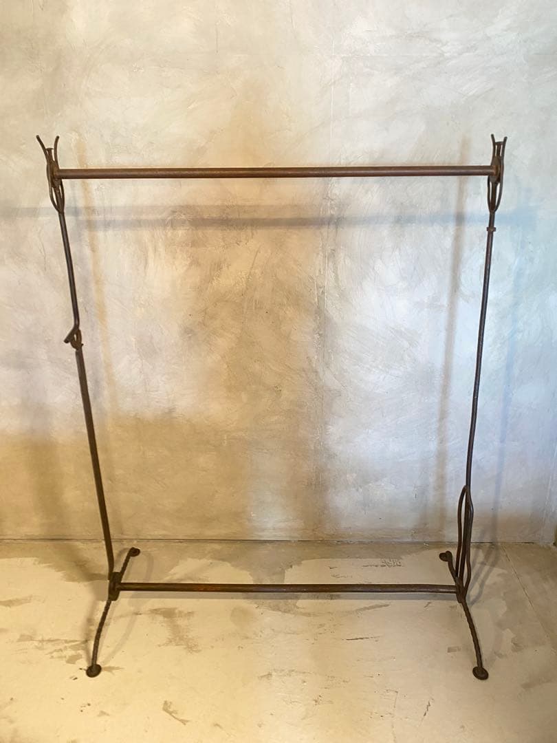 【Yuriko】アイアン　衣類　ディスプレイ　ハンガーラック