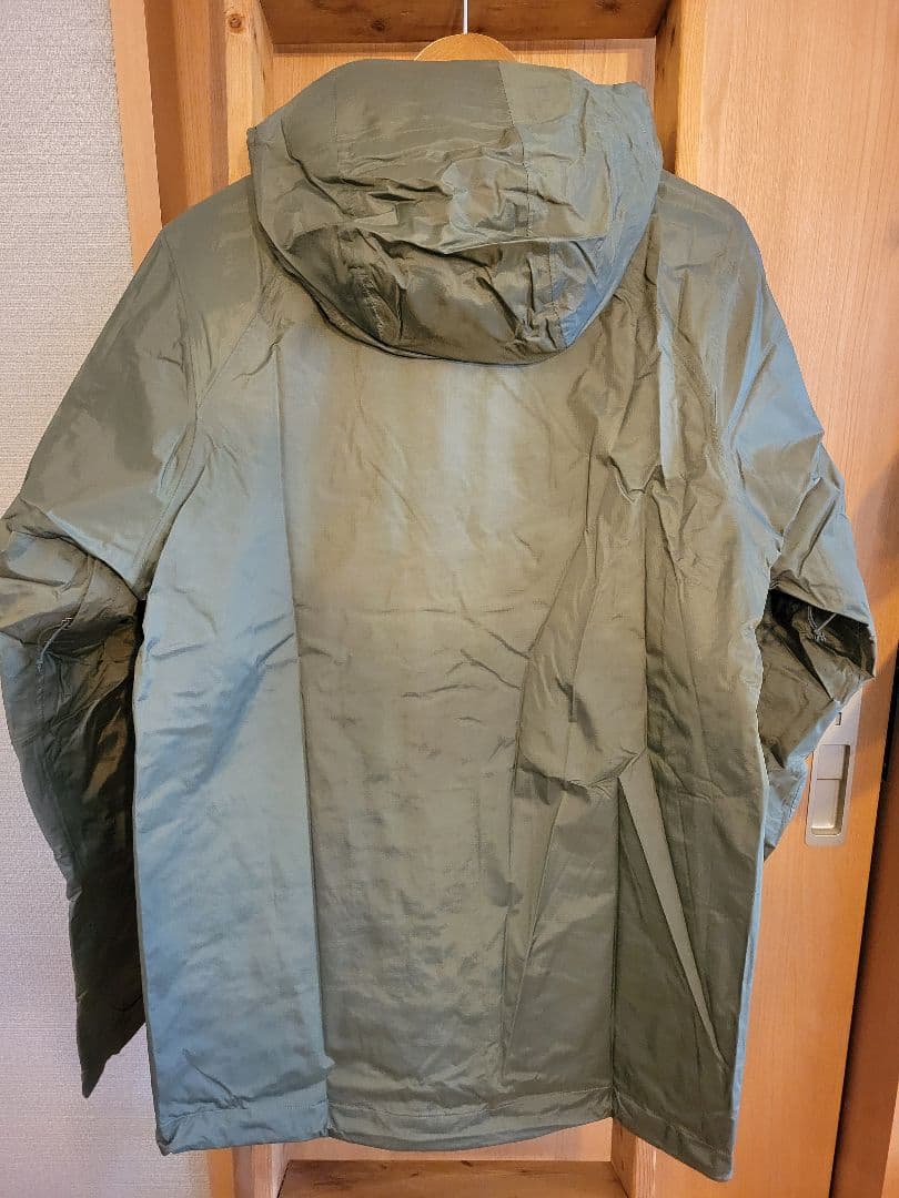 【新品】patagonia パタゴニア インサレーテッドトレントシェルジャケット