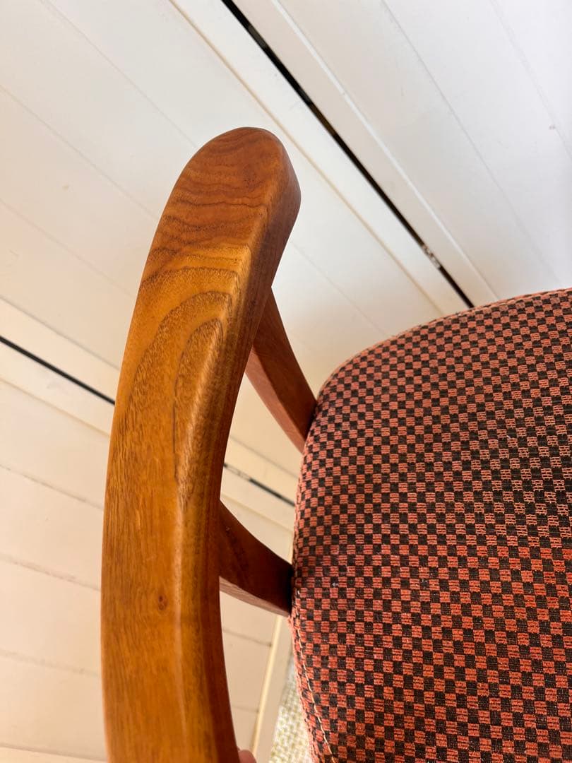 最終価格送料込み！　BC工房　こぶりチャウチャウ椅子 ラウンジチェア