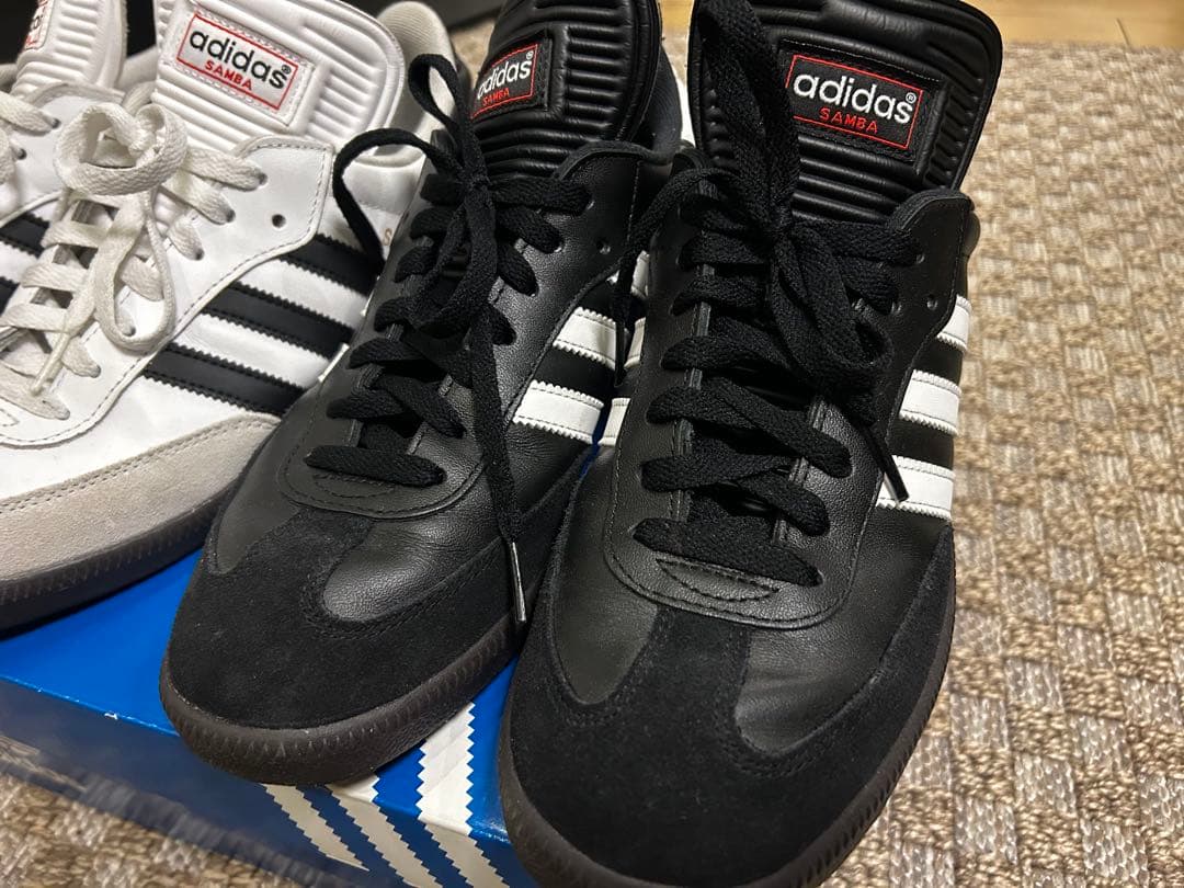 ゴ*ラ様 adidas samba サンバ classic black/whit