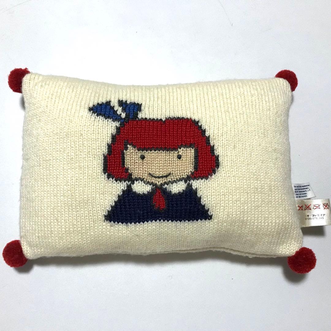 マドレーヌ　ミニクッション　ファミリア　familiar　中古品　レア