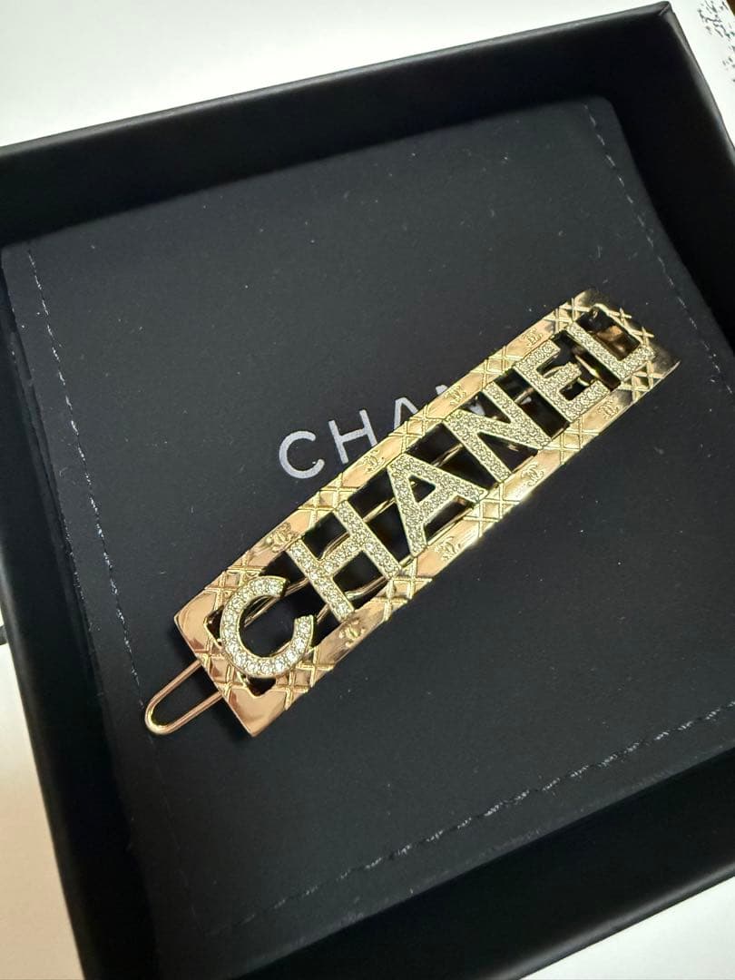 ゆら2525 春夏コレクション CHANEL ヘアピン　箱ショッパー付き