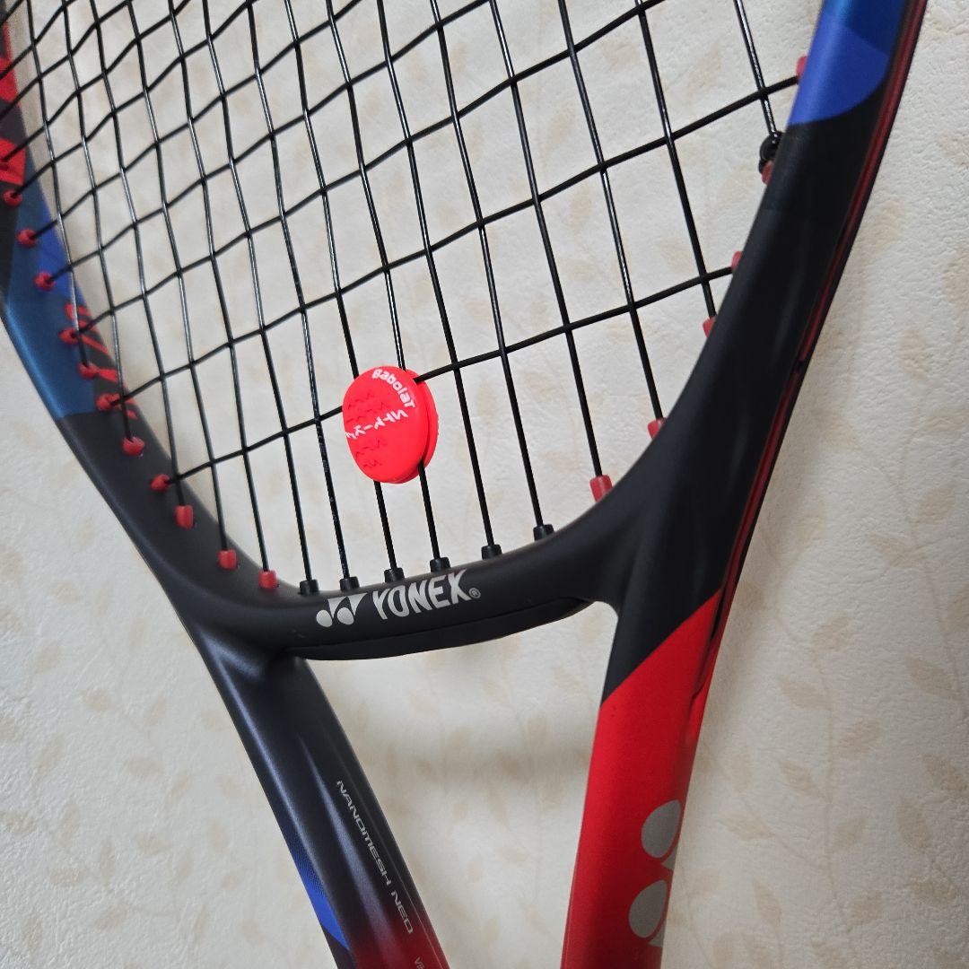 美品　YONEX VCORE GAME　ISOMETRIC　硬式ラケット　27