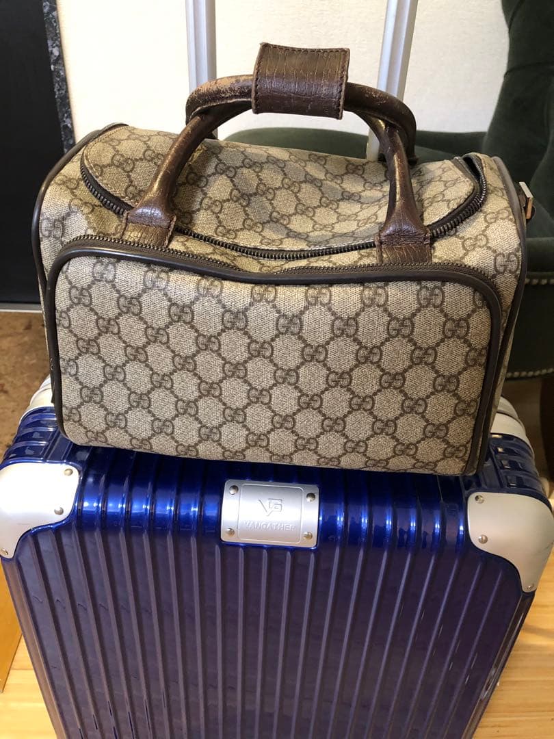 GUCCI キャリーオンバッグ