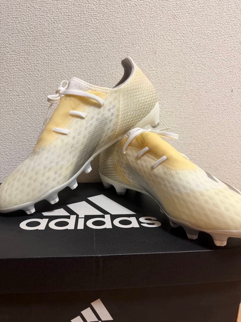 ★ adidas サッカーシューズ スパイク ★【ホワイト/イエロー/ゴールド】