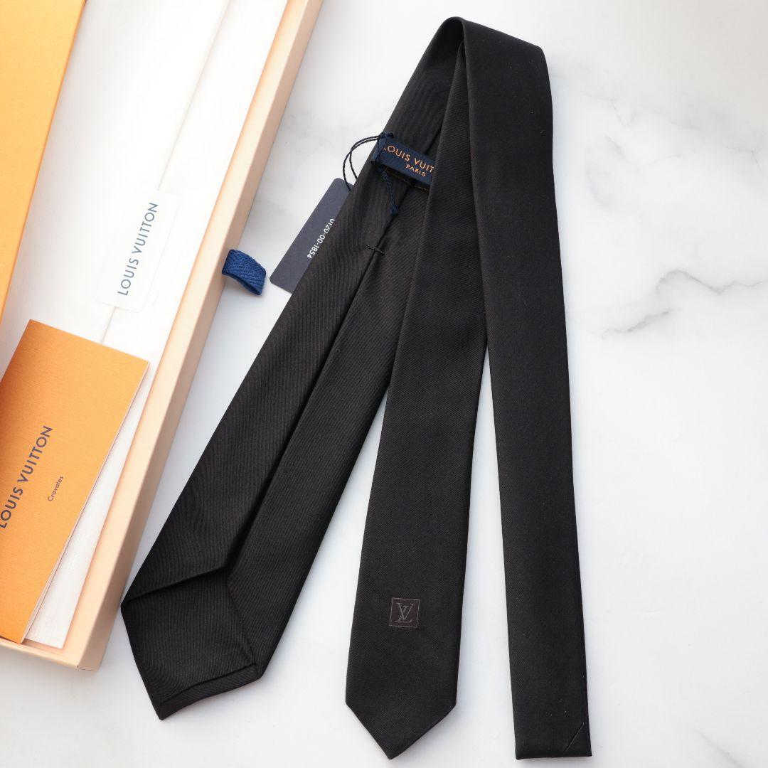 未使用 ルイ・ヴィトン LOUIS VUITTON ブラック ネクタイ