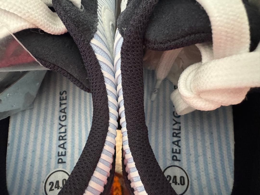 新品未使用PEARLY GATES ゴルフシューズ24センチネイビー/ホワイト