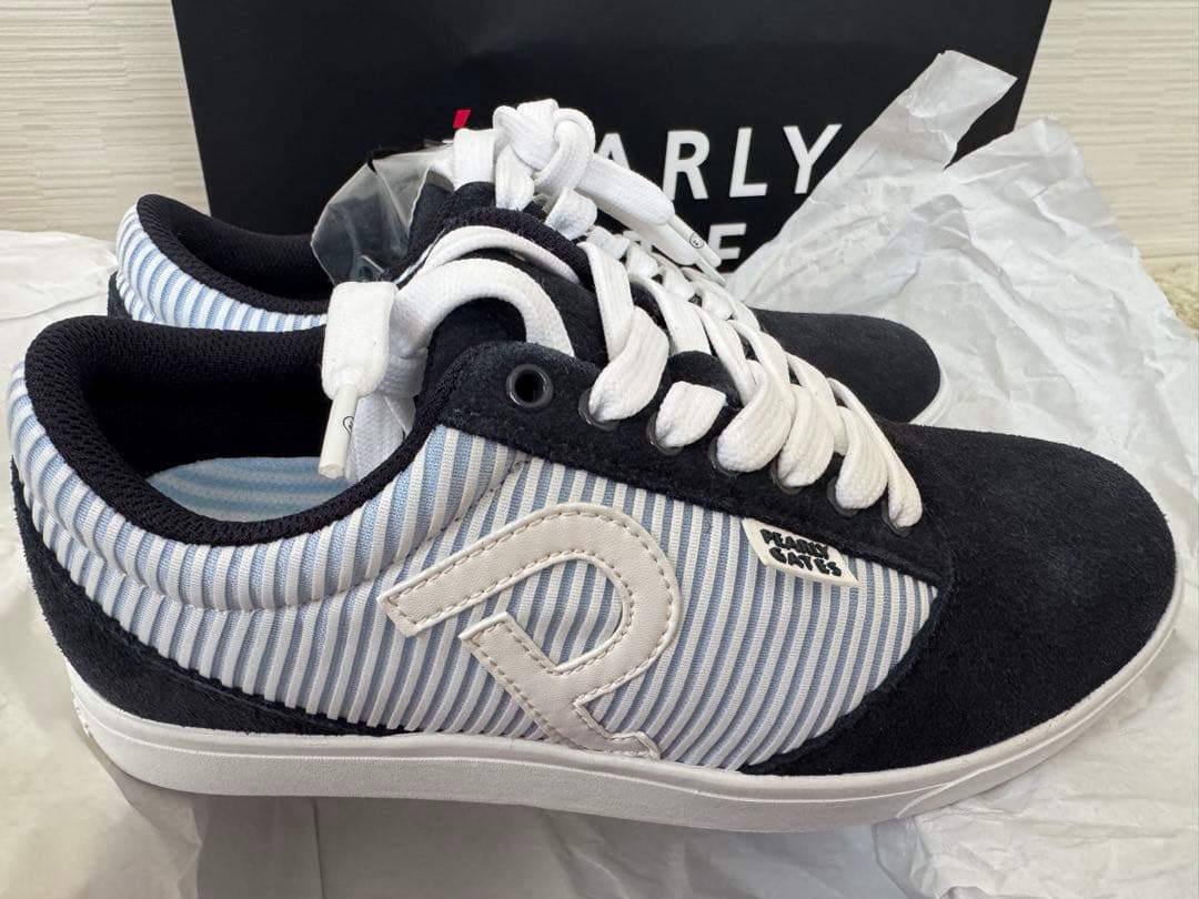 新品未使用PEARLY GATES ゴルフシューズ24センチネイビー/ホワイト