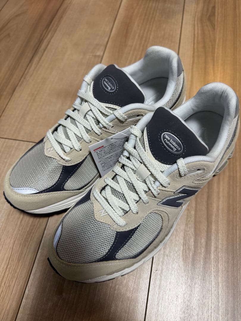 ニューバランス　スニーカー　2000