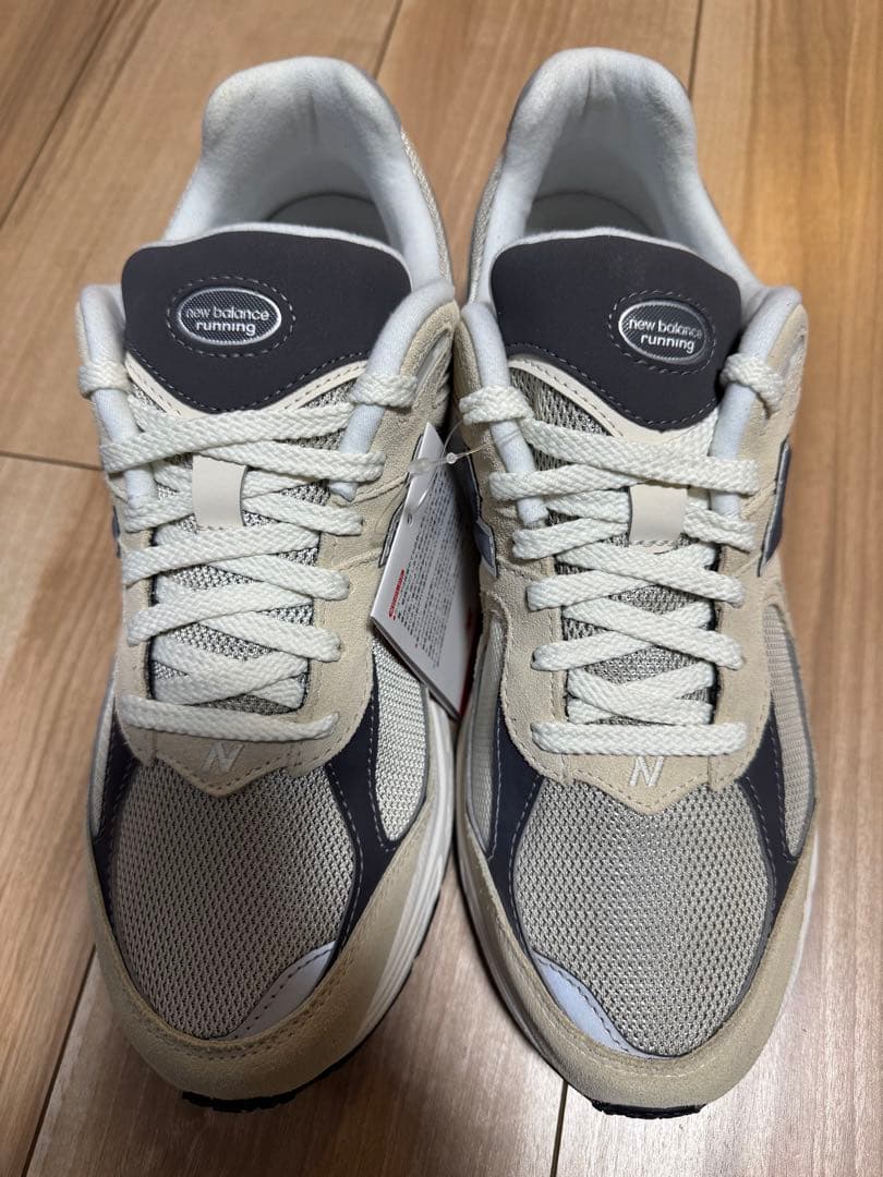 ニューバランス　スニーカー　2000