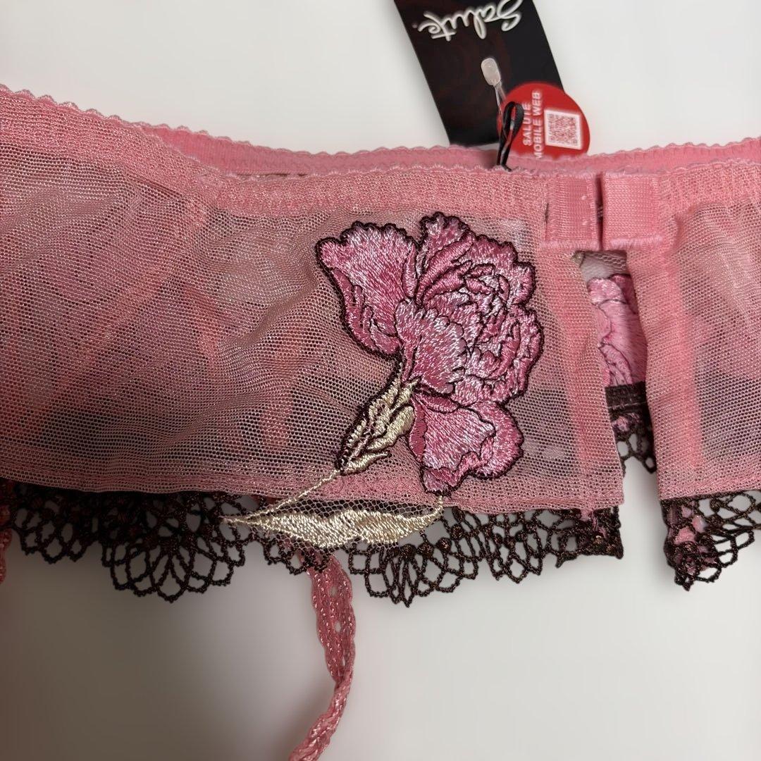 サルートピンク 花柄刺繍 ブラジャーショーツガーターセットC80/M